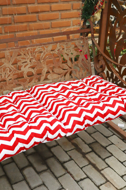 Almofada Futon Dupla Impermeável 1,10x0,50m Chevron Vermelho