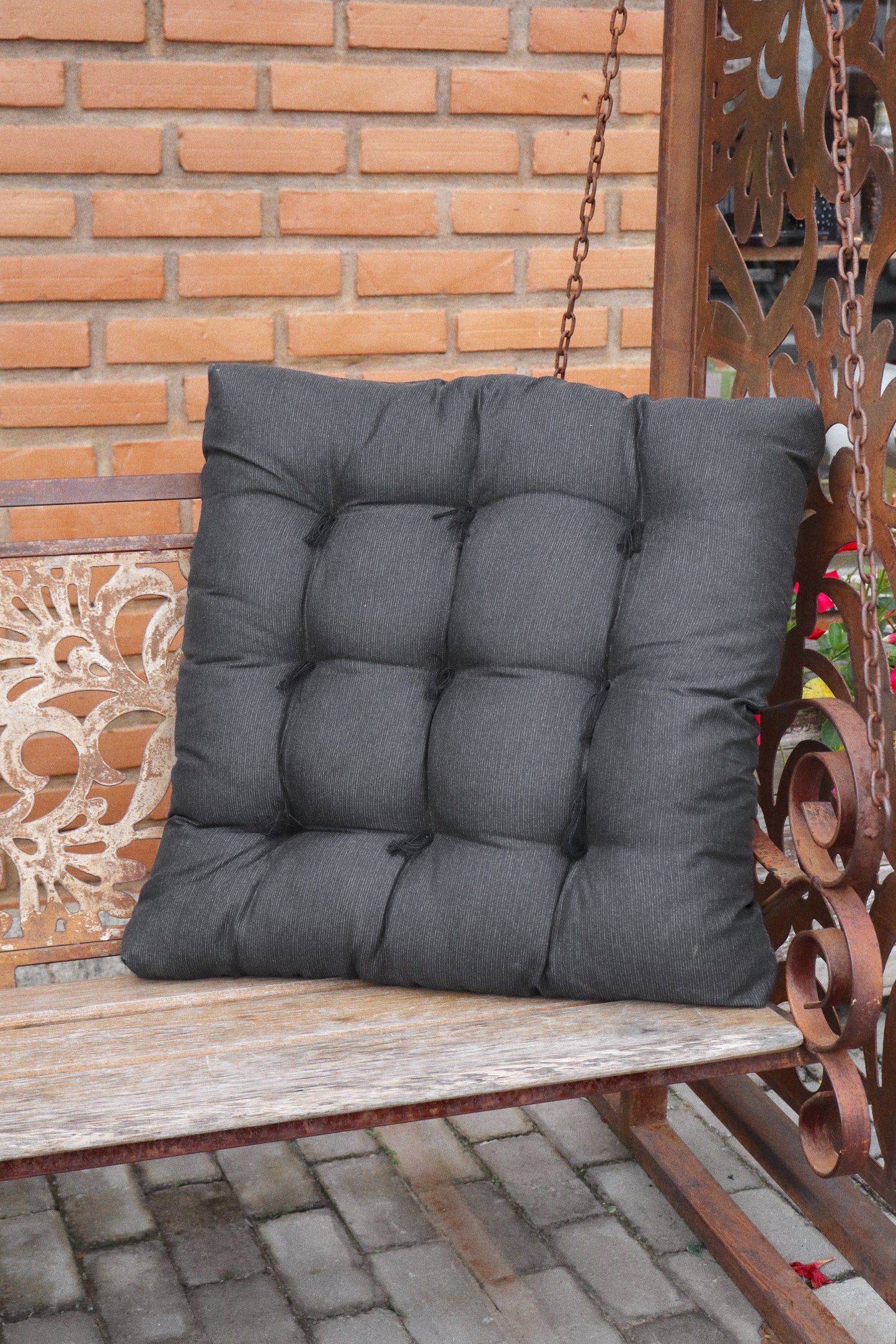 Almofada Futon 55x55cm Preta