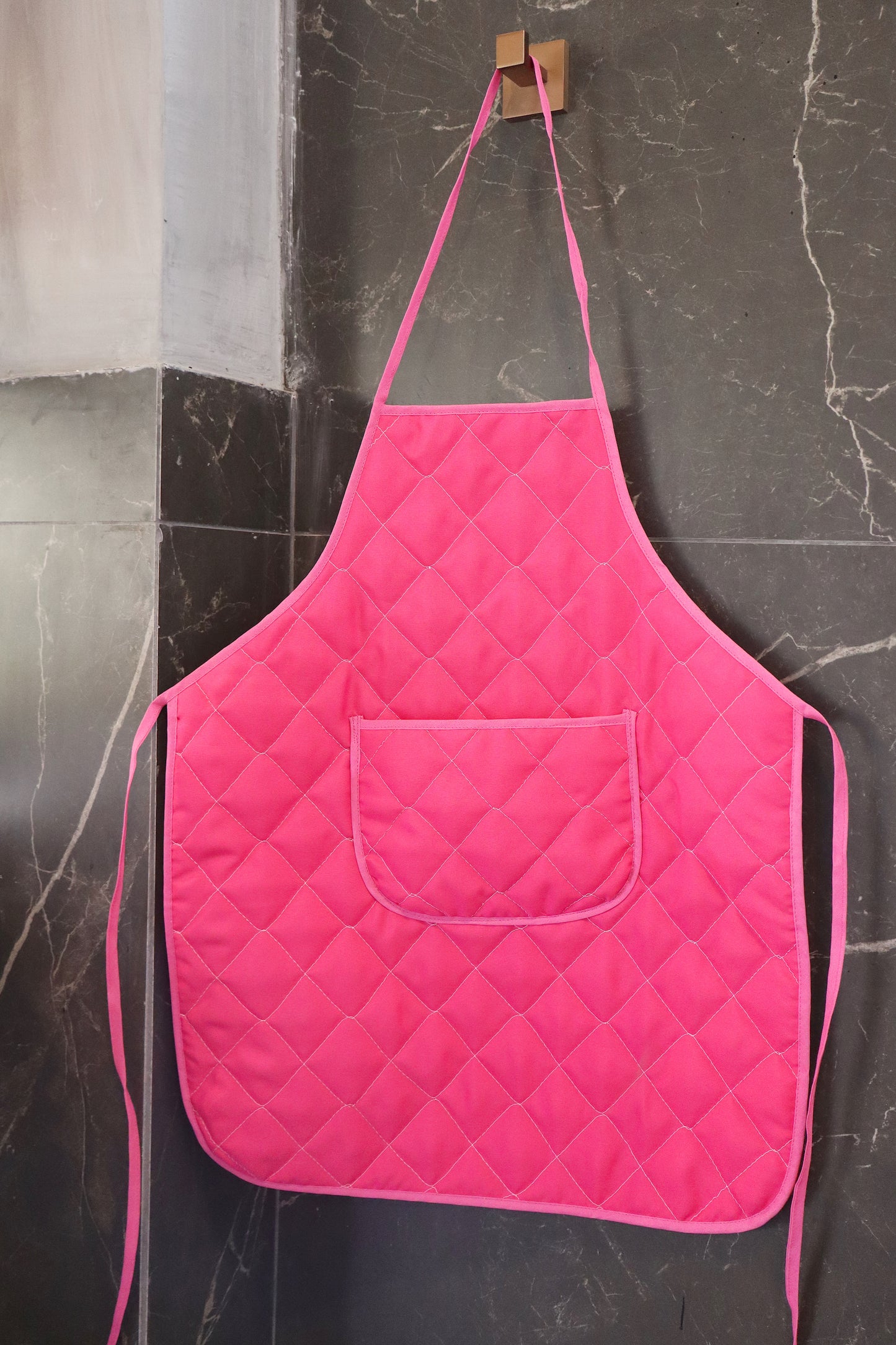 Avental de Cozinha Comum Rosa Liso com Bolso