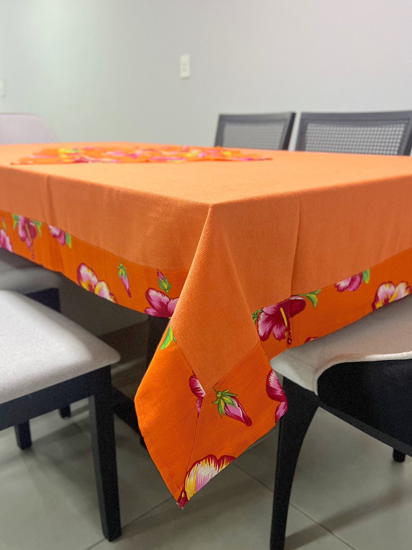 Toalha De Mesa Chita com Composê Laranja 1,5mx2,2m