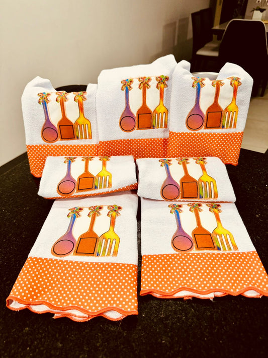 Kit 7 Panos de Prato Decorados - Semaninha Talher Laranja