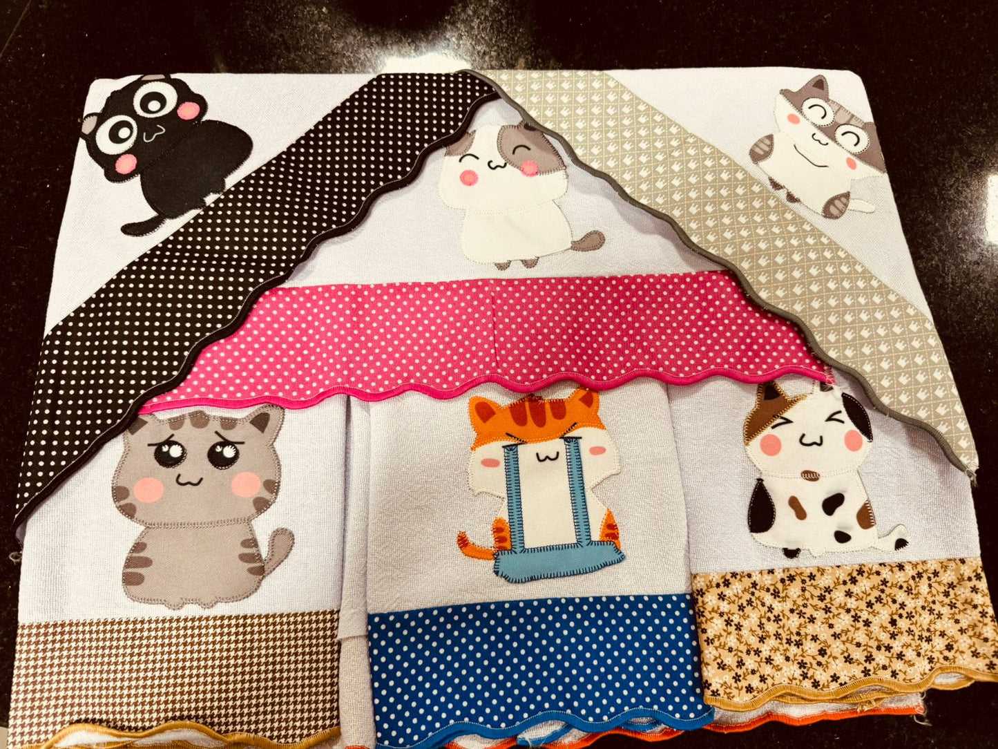 Kit 7 Panos de Prato Decorados - Semaninha Gatinhos